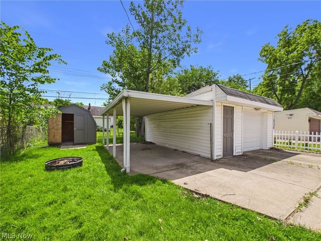 4315 Russell Avenue, Parma, OH 44134