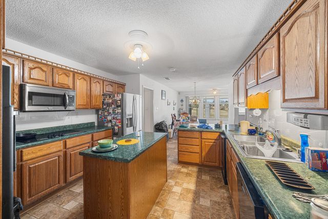 3000 SCHAEFFER DR, Eads, TN 38028