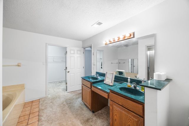 3000 SCHAEFFER DR, Eads, TN 38028