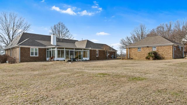 3000 SCHAEFFER DR, Eads, TN 38028
