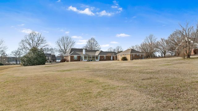 3000 SCHAEFFER DR, Eads, TN 38028