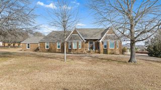 3000 SCHAEFFER DR, Eads, TN 38028