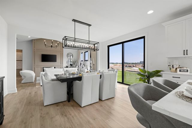 55576 Bay Oaks Court, Shelby Twp, MI 48315