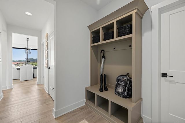 55576 Bay Oaks Court, Shelby Twp, MI 48315