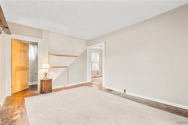 1077 Glenwood Avenue, Oneida, NY 13421