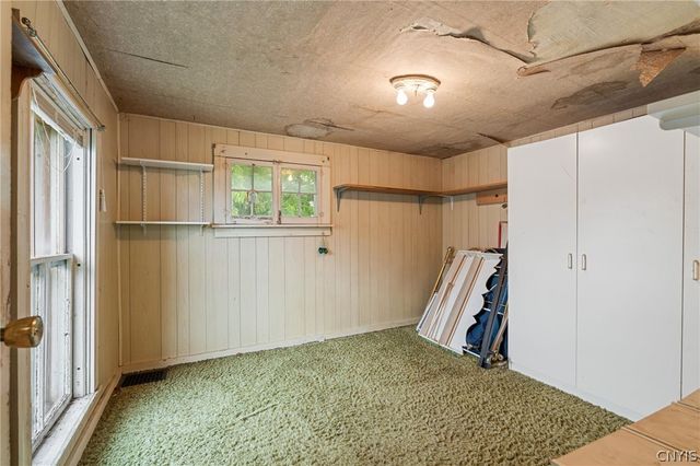 1077 Glenwood Avenue, Oneida, NY 13421
