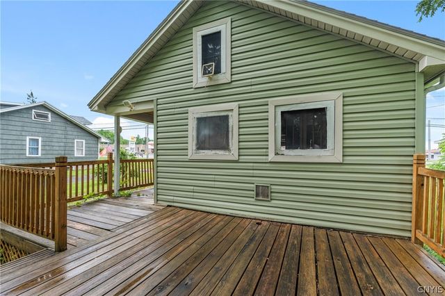 1077 Glenwood Avenue, Oneida, NY 13421