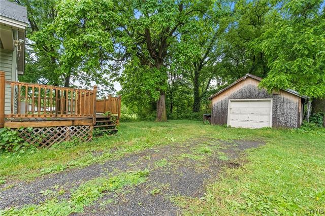 1077 Glenwood Avenue, Oneida, NY 13421