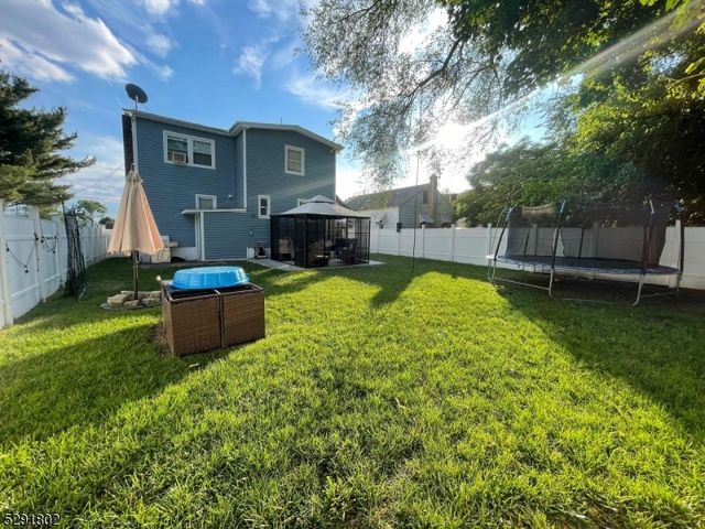 28 Plymouth Rd, Paterson City, NJ 07502