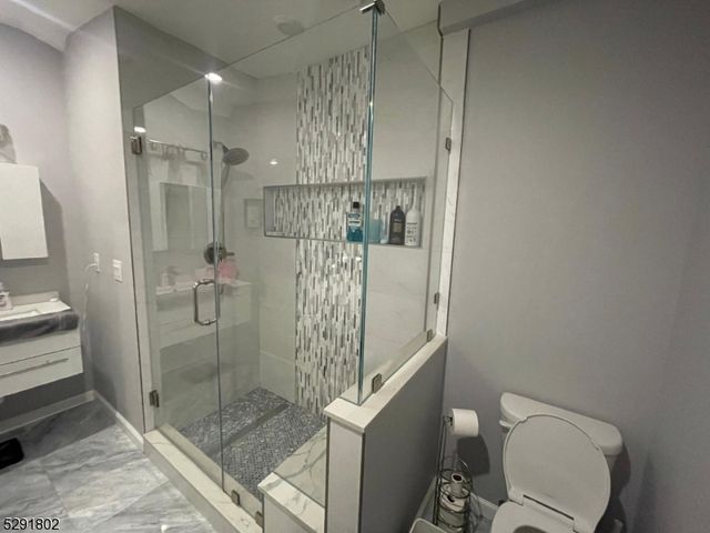 28 Plymouth Rd, Paterson City, NJ 07502