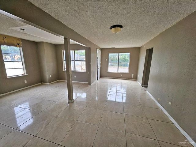 203 E 2nd Street, Weslaco, TX 78596