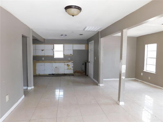 203 E 2nd Street, Weslaco, TX 78596