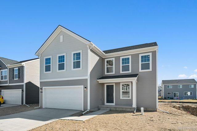 372 Edge Brook Drive, Holly Township, MI 48442