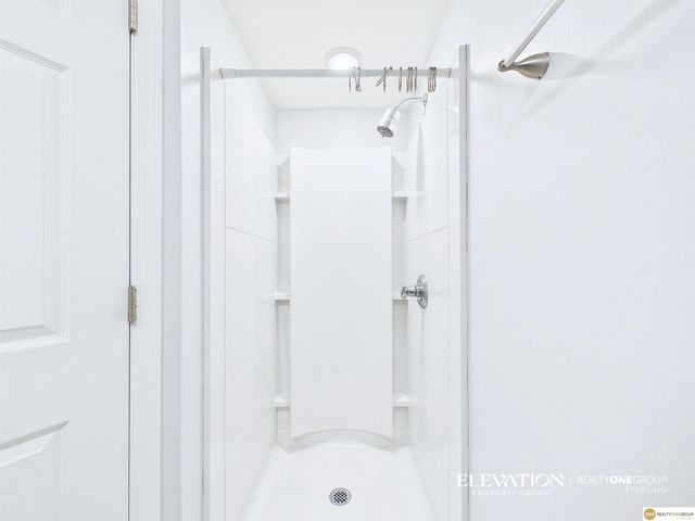 4814 Poppleton Avenue, Omaha, NE 68106