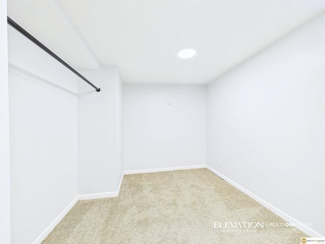 4814 Poppleton Avenue, Omaha, NE 68106