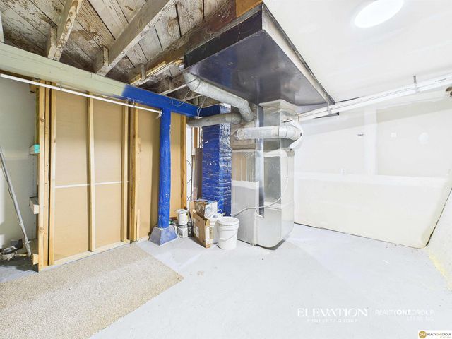 4814 Poppleton Avenue, Omaha, NE 68106