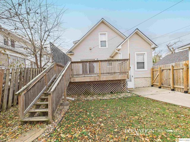 4814 Poppleton Avenue, Omaha, NE 68106