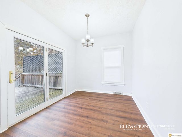 4814 Poppleton Avenue, Omaha, NE 68106