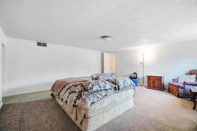 706 Maple Ridge Road, Miami Twp, OH 45150