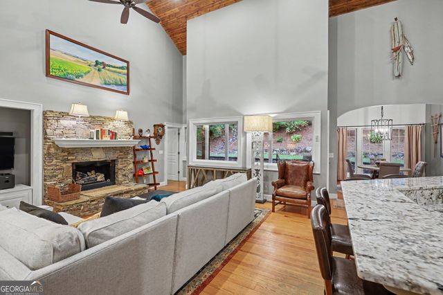 397 Standing Rock Drive, Tiger, GA 30576