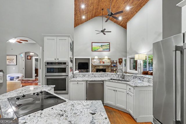 397 Standing Rock Drive, Tiger, GA 30576