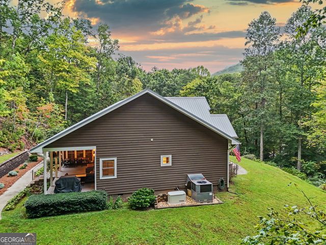 397 Standing Rock Drive, Tiger, GA 30576