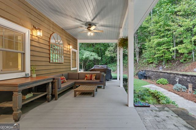 397 Standing Rock Drive, Tiger, GA 30576