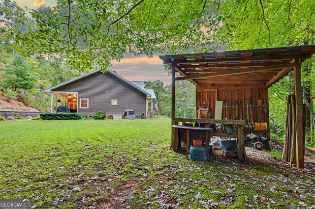 397 Standing Rock Drive, Tiger, GA 30576