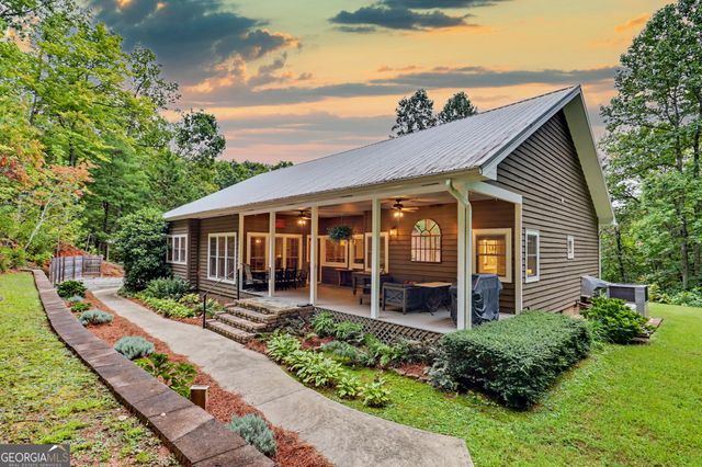 397 Standing Rock Drive, Tiger, GA 30576