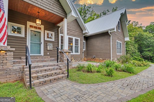 397 Standing Rock Drive, Tiger, GA 30576