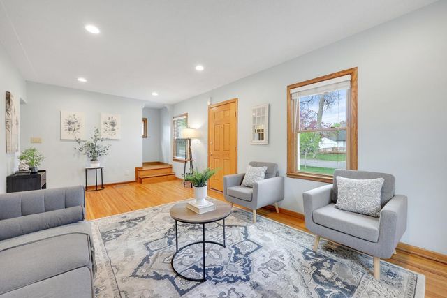 6337 Girard Avenue S, Richfield, MN 55423