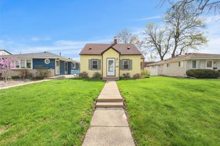 6337 Girard Avenue S, Richfield, MN 55423