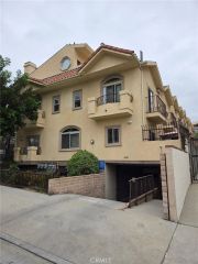 10220 Samoa Avenue 107, Tujunga, CA 91042