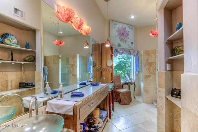 4545 N Quartz Hill Place, Tucson, AZ 85750