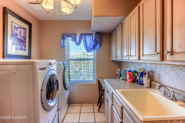 4545 N Quartz Hill Place, Tucson, AZ 85750