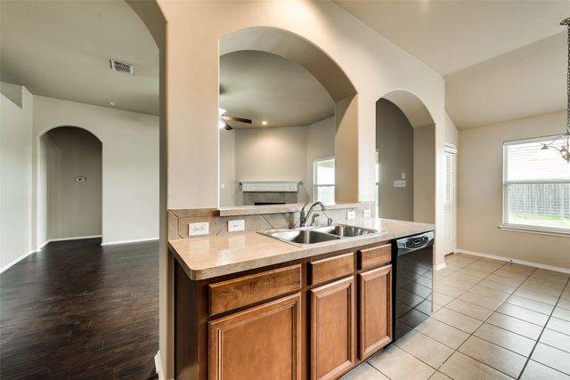 2116 Hartley Drive, Forney, TX 75126