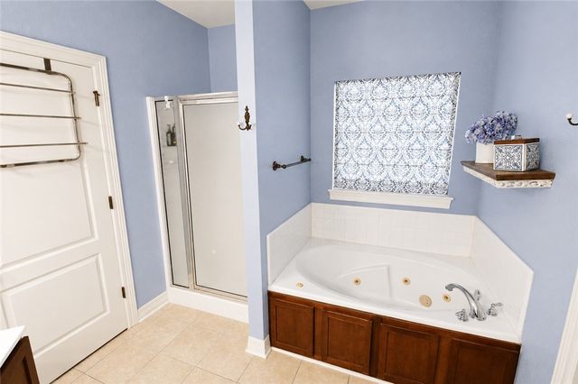 1351 Lexington Circle, Springdale, AR 72762
