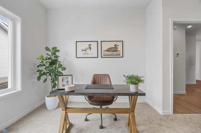 4736 Hampton Loop S, Moorhead, MN 56560