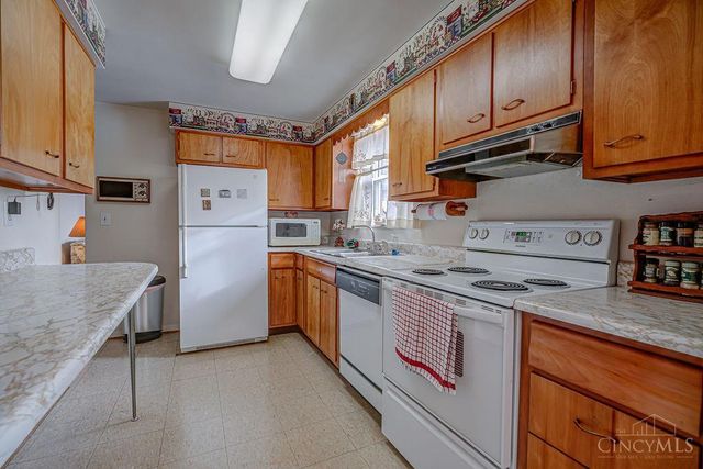 7443 Joan Drive, West Chester, OH 45069