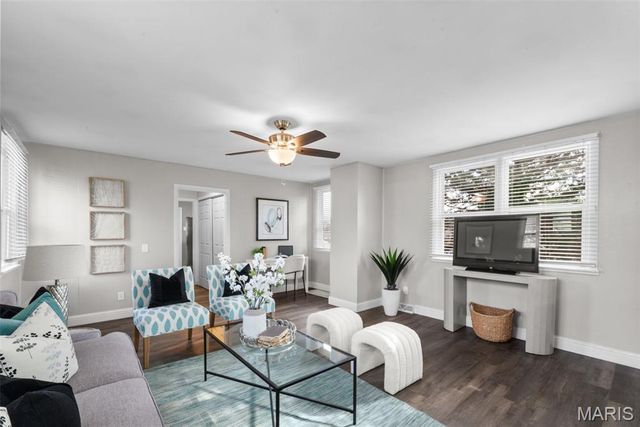 9509 Trescott Avenue, Overland, MO 63114