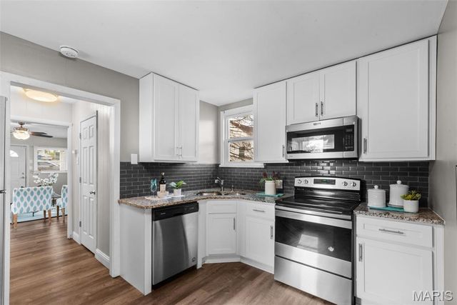 9509 Trescott Avenue, Overland, MO 63114