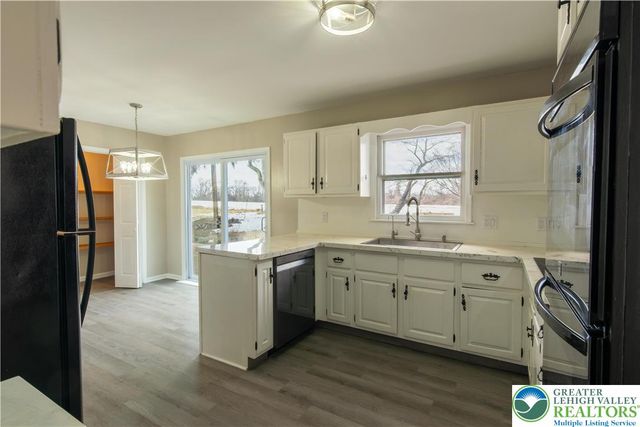 1330 Cherry Avenue, Bethlehem City, PA 18017