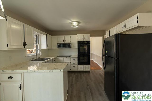 1330 Cherry Avenue, Bethlehem City, PA 18017