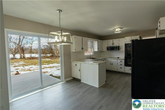 1330 Cherry Avenue, Bethlehem City, PA 18017