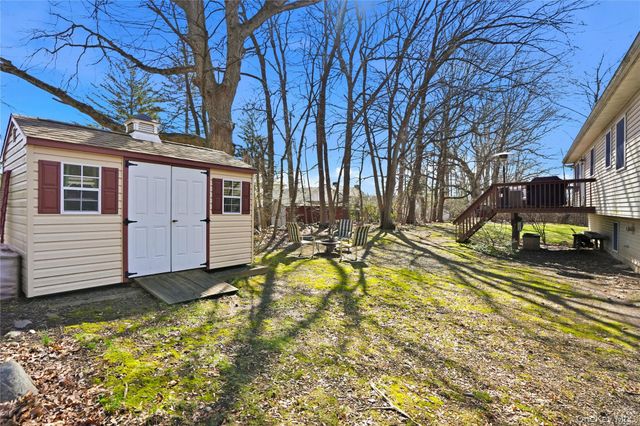 6A Carrie Lane, Nanuet, NY 10954