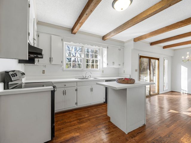 357 Lake Forest Drive, Spartanburg, SC 28307