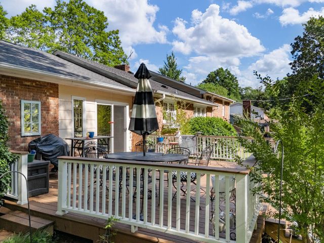 357 Lake Forest Drive, Spartanburg, SC 28307