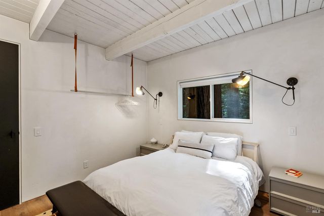 1050 Cazadero Hwy, Cazadero, CA 95421