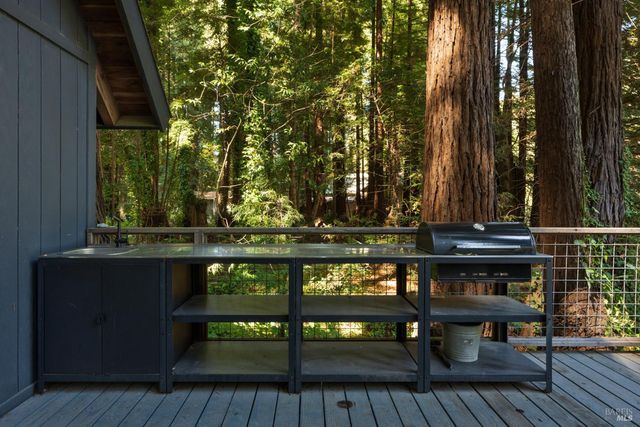 1050 Cazadero Hwy, Cazadero, CA 95421