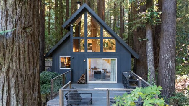 1050 Cazadero Hwy, Cazadero, CA 95421